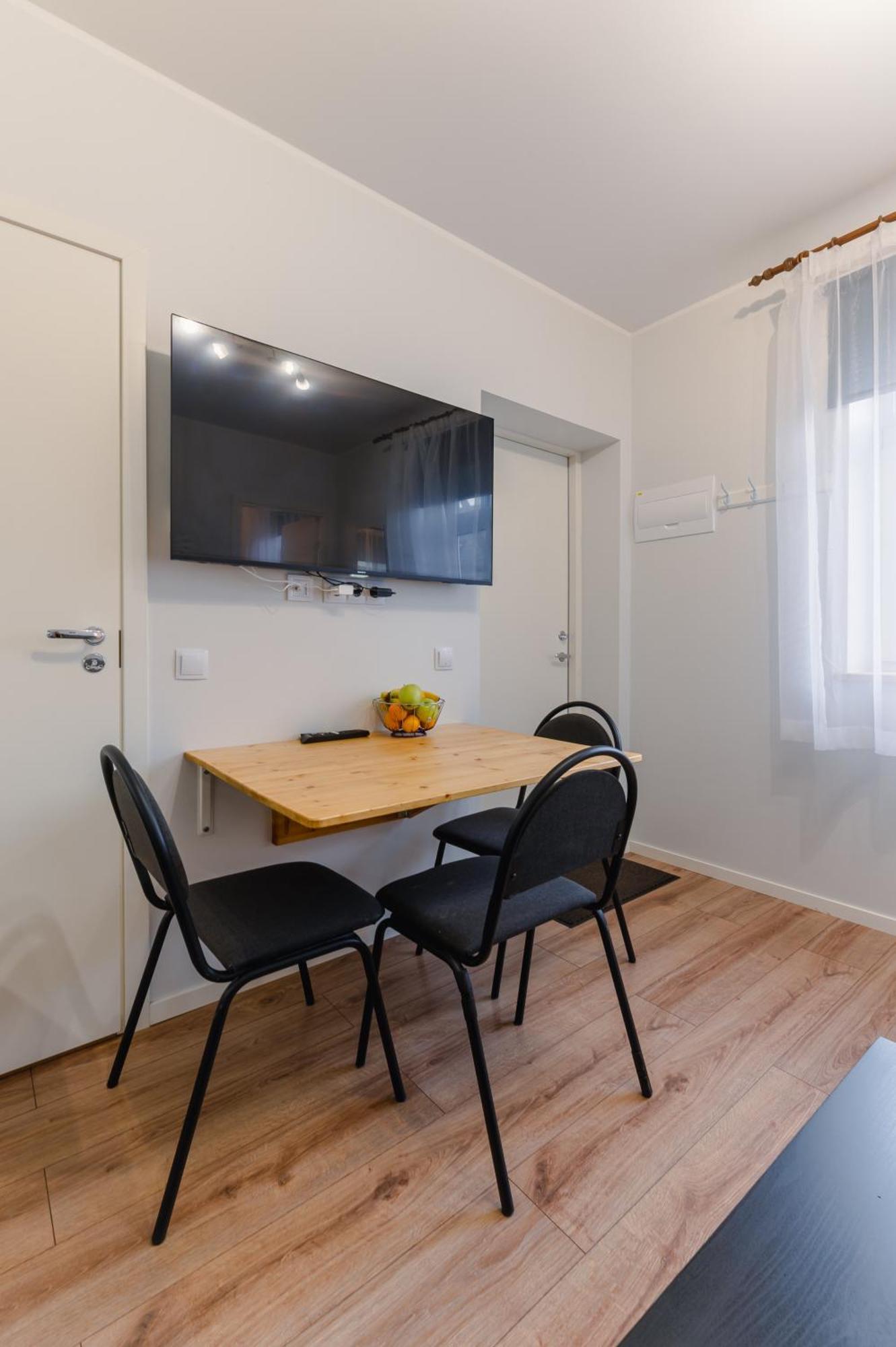 Posti Guesthouse รักเวเร ภายนอก รูปภาพ